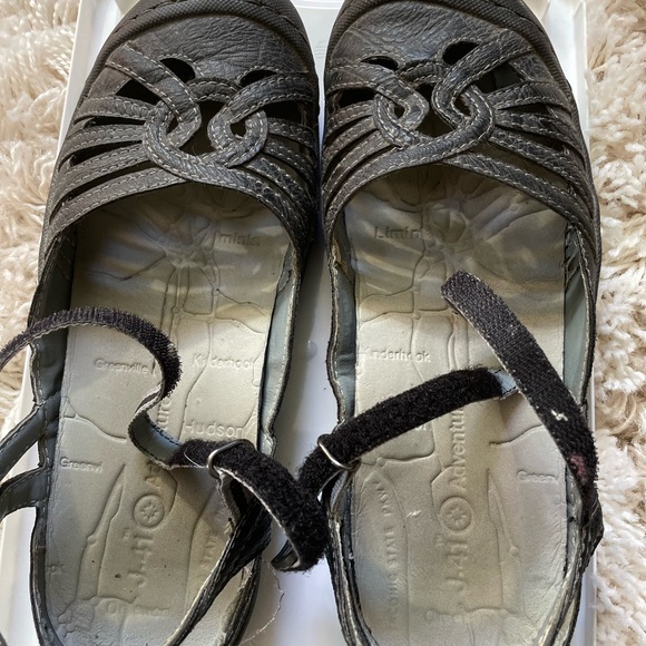 J-41 Women’s - size 7.5 - Picture 5 of 6